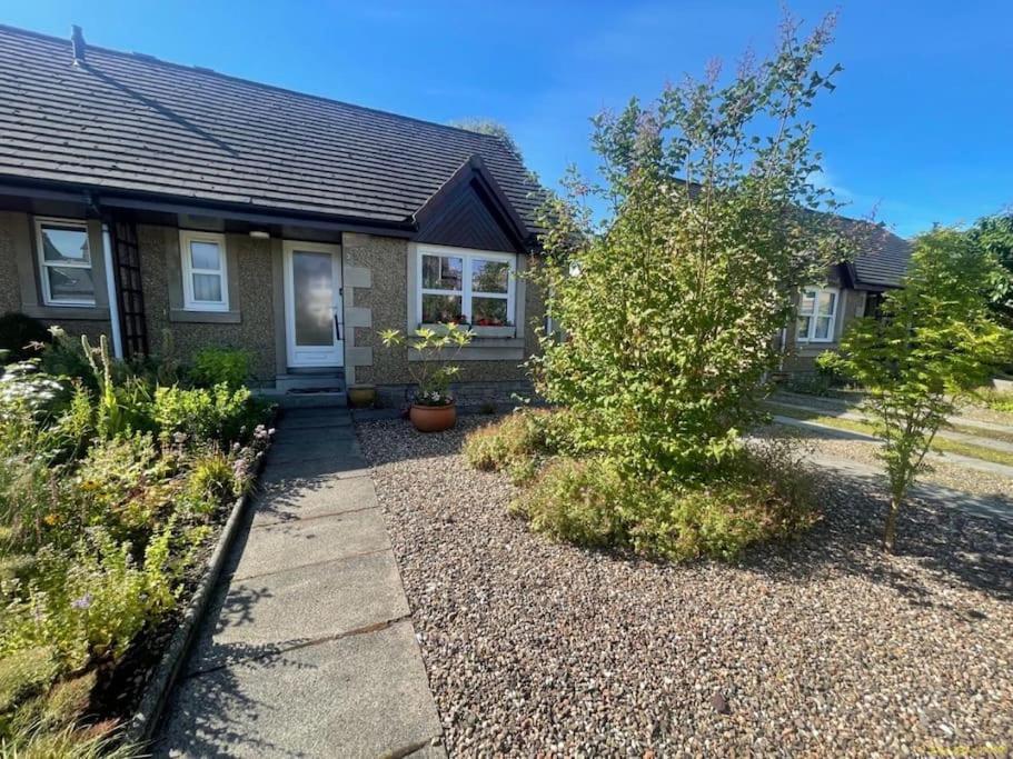 Peaceful Getaway In Peebles Villa ภายนอก รูปภาพ